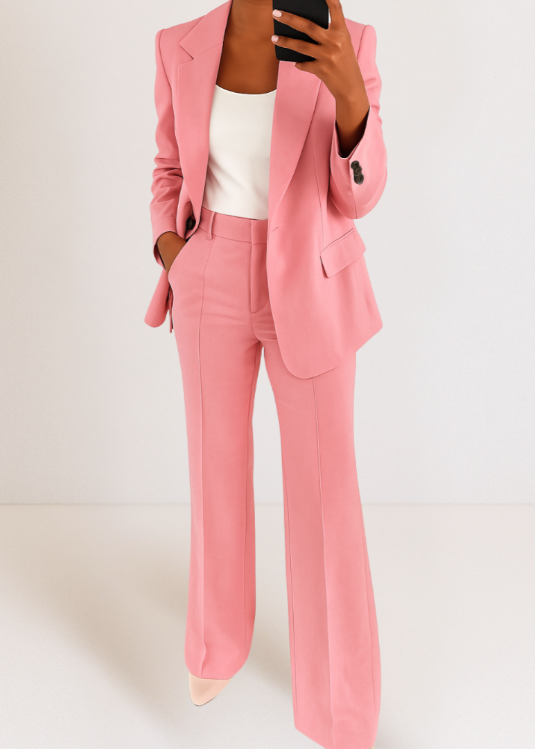 Abigail - ModernFit Two-Piece Suit