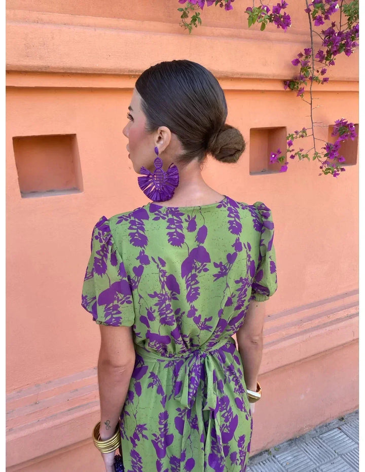 Lucinda - Boho V-Neck Floral Pleated Dress