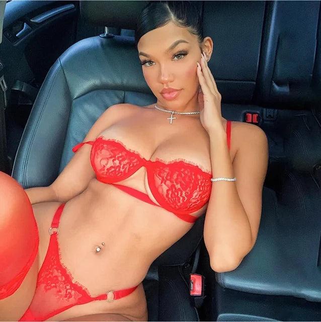 Adira - Floral Lace Bra & Panty Set