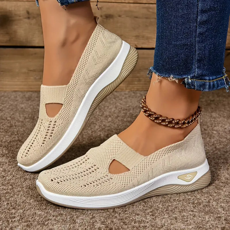 Joselyn – Lightweight Slip-On Trainers