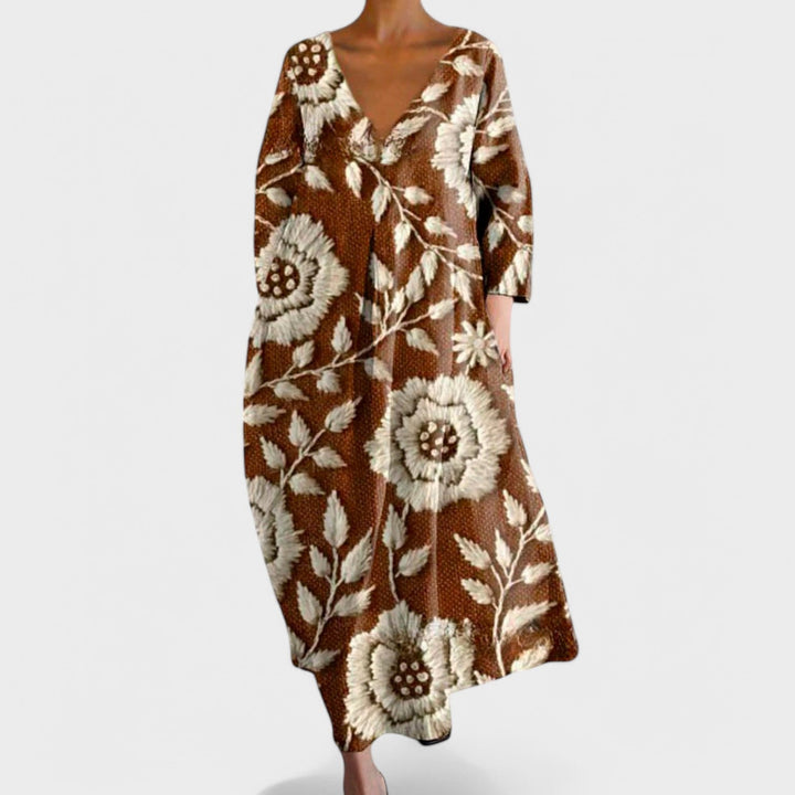 Ana | Dress with V-neckline