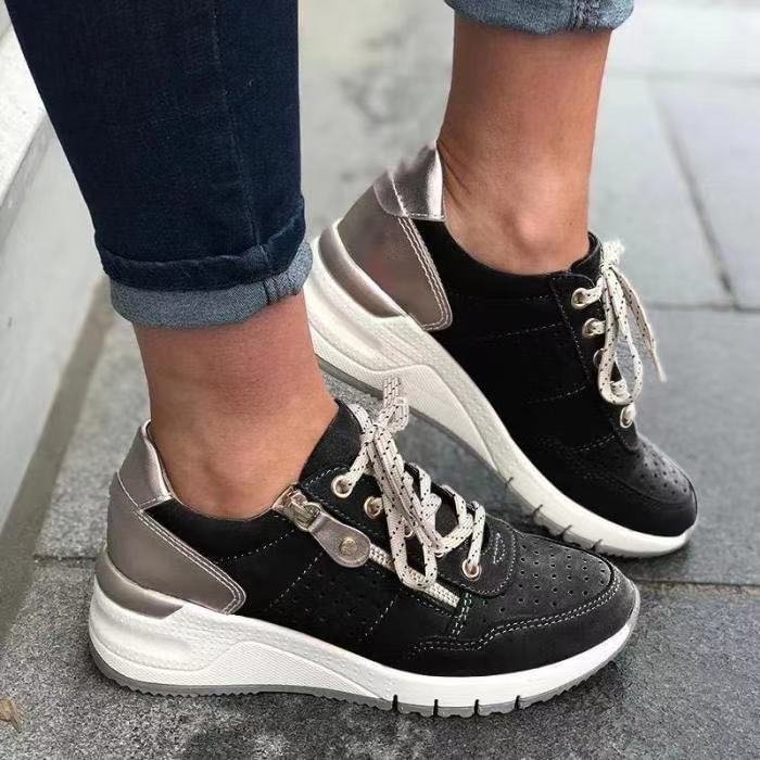 Xenia – Lace-Up Cushioned Trainers